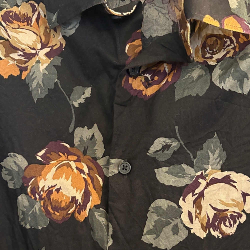 Men’s Long Sleeve Floral Button-Up Shirt - Picture 3 of 4
